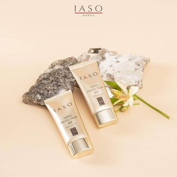 Top 4 kem nền BB Hàn Quốc cho da dầu tốt nhất hiện nay